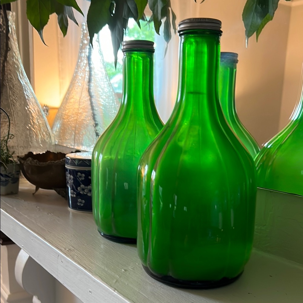 DURAGLASS Green Glass Bottles